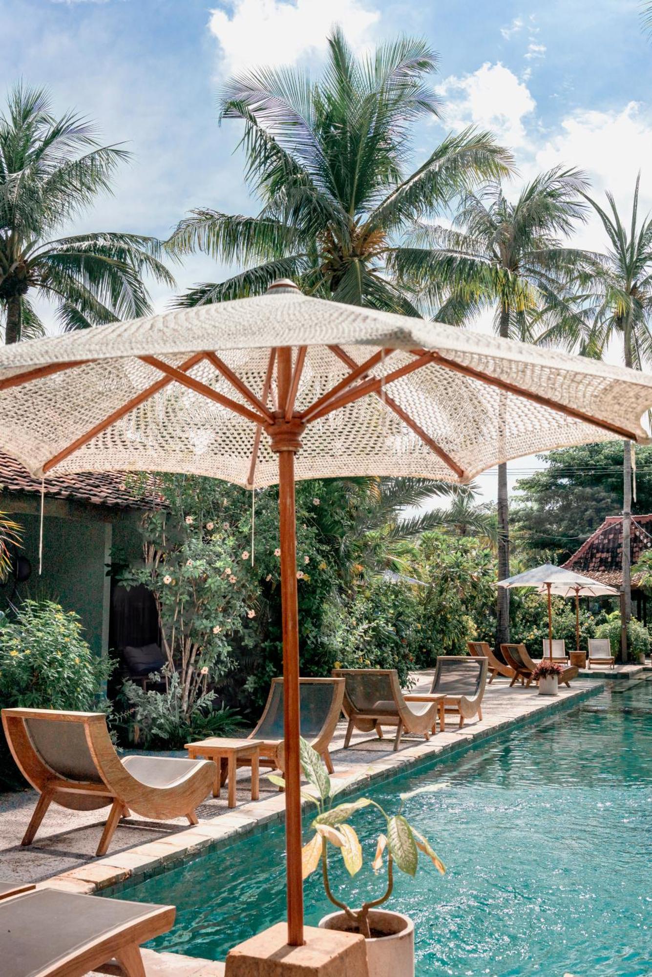 Belukar Villas Gili Trawangan Exterior photo